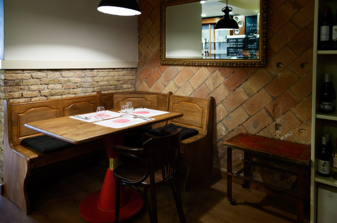 Bambarol Bar Restaurant Barcelona